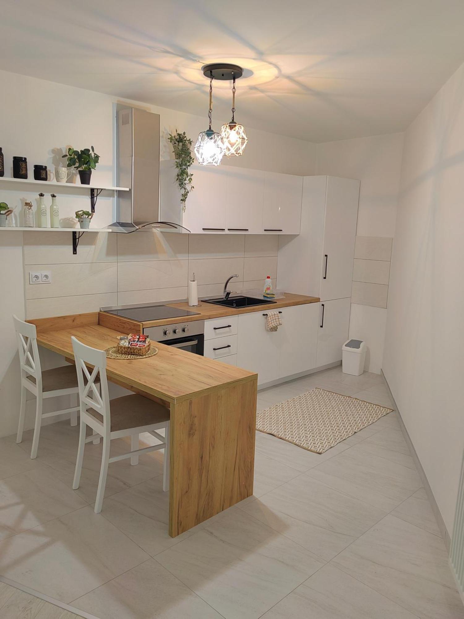 Anika - Stan Na Dan Apartamento Doboj